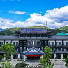 丰顺金德宝温德姆至尊豪廷温泉酒店
