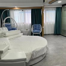 武汉蔡甸中山宾馆(恒银广场店)