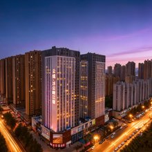 云境·浮云瞰江宿·城市秘境公寓(吉林人民大剧院店)
