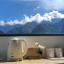 陌野民宿(虎跳峡景区店)