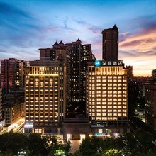 汉庭酒店(湛江鼎盛广场人民大道中店)
