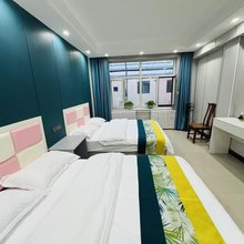 德令哈何遇民宿