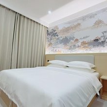 仟程酒店(开封鼓楼广场店)