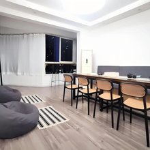 她途女生青旅(春熙路太古里店)