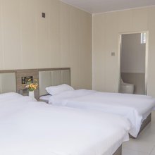 大漠湖客栈