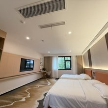 汤锦酒店(开封万岁山武侠城国家森林公园店)