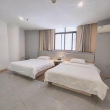 如家派柏·云酒店(扬中步行街江洲东路店)