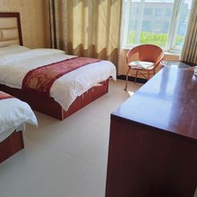 靖边龙武农家院
