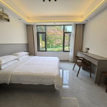 瑶里天青舍·Live溪岸休闲度假民宿(瑶里古镇风景区店)
