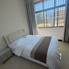 云端之畔民宿(海棠山店)