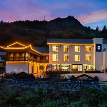 香巴拉民宿(张家界国家森林公园店)