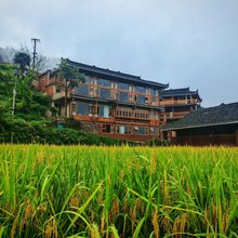 西江忘忧云墅度假民宿(龙塘苗寨店)