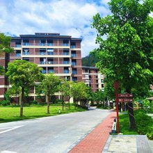 遇涧泉·一房一私汤｜美宿(姑婆山旅游度假区集散中心店)