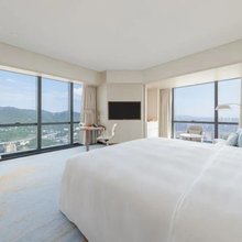 致尚国际酒店(华山北站店)