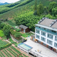 安吉月伴山居民宿(隐将谷瀑布漂流店)