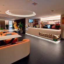 梧乡雅舍(沙坪坝杨公桥地铁站店)