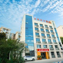 北碚假日酒店(重庆西南大学状元碑地铁站店)