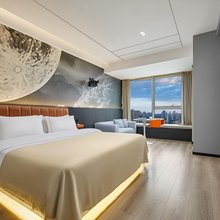 美达民宿(成都锦华万达东光地铁站店)
