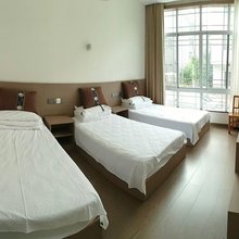 万红艺术家民宿