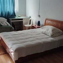 龙峰园旅社