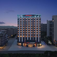 汕头潮南希尔顿欢朋酒店