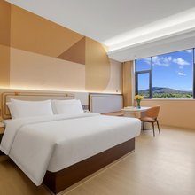 向洋智慧酒店(元江客运站太阳城广场店)