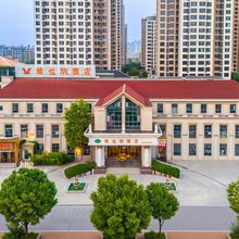 维也纳酒店(天津西青区中北大道店)