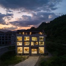 仙居涧山与雾民宿