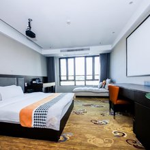凯丽酒店(重庆綦江万达广场店)