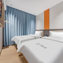 逸米公寓(广州北京路步行街公园前地铁站店)