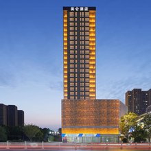 咸阳人民路万达广场美仑酒店