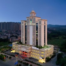 笆笆拉酒店(玉林兴业高铁站人民广场店)