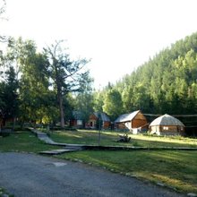 过云山居(白哈巴风景区店)