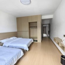 定来佳居民宿(鲤鱼溪风景店)