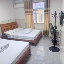 豪华住宿(万科广场店)