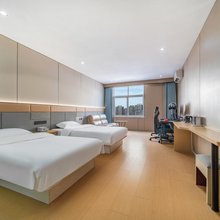 云缨电竞酒店(中原水产物流港店)