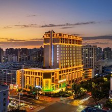 武威云鼎国际酒店(职业技术大学市博物馆店)