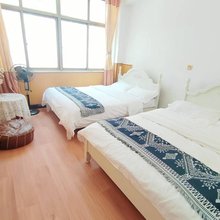 金贵源民宿(湖南女子学院德思勤广场店)