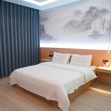 苏尼特右旗艺兰轻居酒店