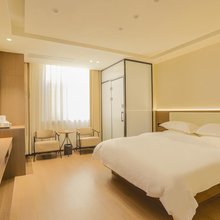 万朝酒店(麒麟高级中学店)