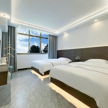 西江沁苑山居(西江千户苗寨西门服务中心店)
