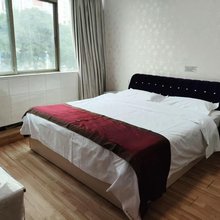 渝利宾馆(望城公园海亮国际广场店)