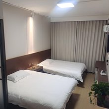 大明民宿(阜阳市第四中学店)