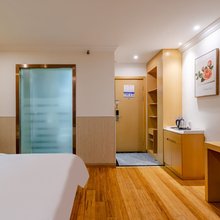 贝壳酒店(阜阳火车站第十中学店)