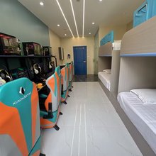 泡泡糖电竞酒店