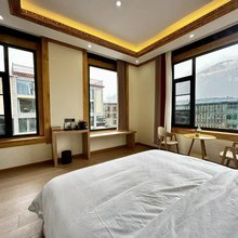 巴松措慢旅客栈(结巴村店)
