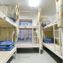 逐风男生青年旅舍(深圳桃园地铁站店)