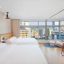 奈司的家地标江景美宿(解放碑步行街洪崖洞店)
