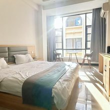 万俊酒店(昭通古城店)