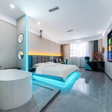 漫尔酒店(成都红光西华大学店)